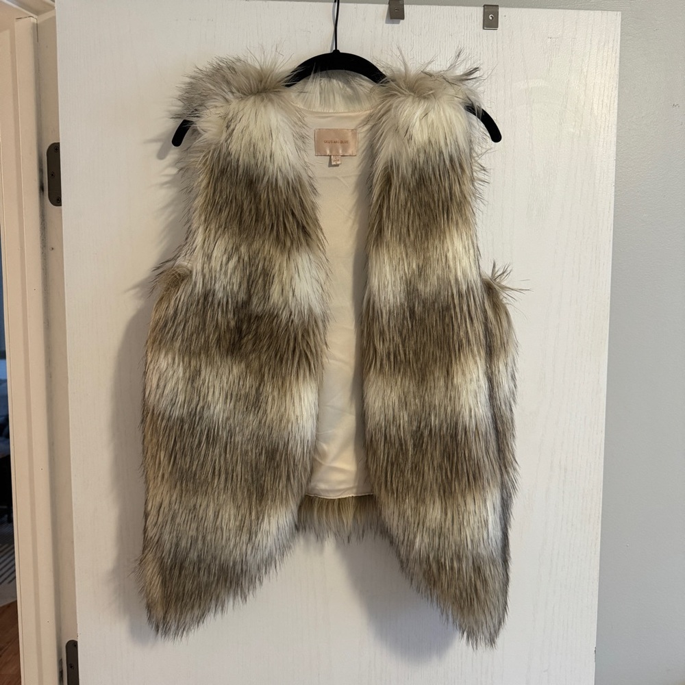 Faux fur vest